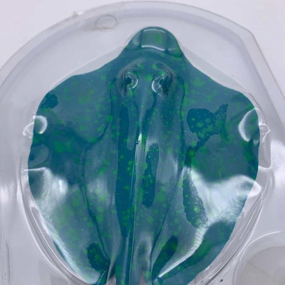 “Manta Ray” Glowing Underwater Decorative Stingray NEW SEALED!
